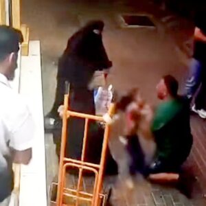 2025 11 2918 11 07youth honored by authorities after saving child who collapsed from breathing difficulty on busy dubai street 1