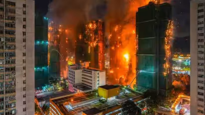 w 412h 232croprect 2x0x1596x898imgid 01kb0p3a2tvgghznjn77m8j7wvimgname hong kong fire 1764180994136