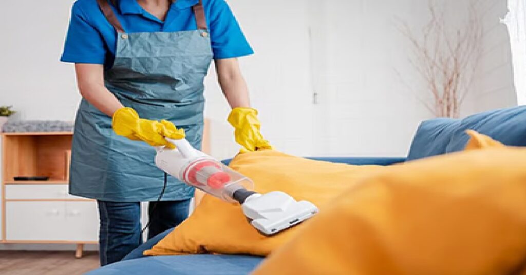 Kuwait domestic workers salary bank payment കുവൈറ്റിൽ ഗാർഹിക തൊഴിലാളികൾക്ക് ബാങ്ക് അകൗണ്ട് നിർബന്ധമാക്കുന്നു ; ശമ്പളം ഇനി അകൗണ്ട്കൾ വഴി 1 BANK