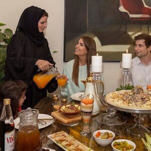 gulfnews import 2019 05 05 BLINGIFTAR 16a87dd6084 large