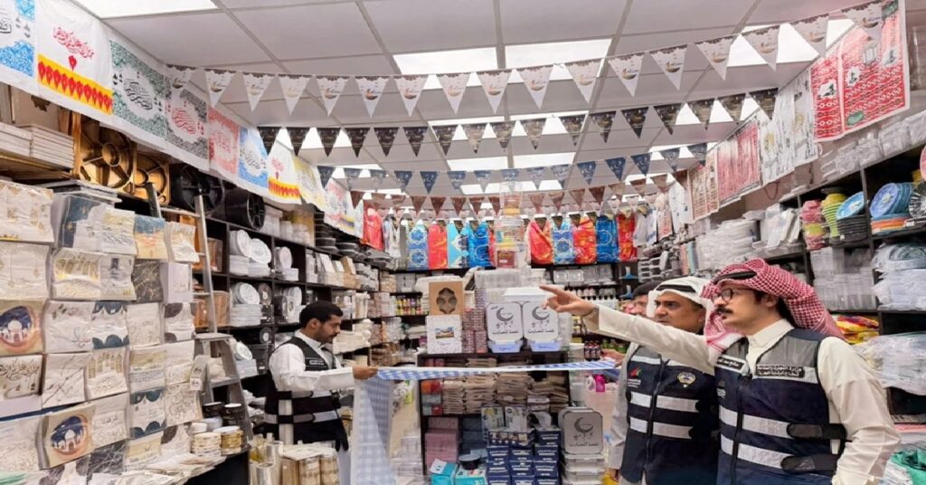 Kuwait Ramadan inspections :കുവൈത്തിൽ റമദാൻ പരിശോധന കർശനമാക്കി, അളവിൽ കുറവുള്ള ഉൽപ്പന്നങ്ങൾ വിറ്റ 12 സ്ഥാപനങ്ങൾക്കെതിരെ നടപടി 1 RAMDHAN