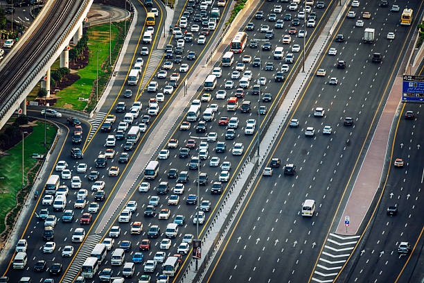 uae essential safety rules;യുഎഇയിൽ വാഹനമോടിക്കുമ്പോഴോ ഷോപ്പിംഗ് നടത്തുമ്പോഴോ സൈറൺ കേട്ടാൽ ചെയ്യേണ്ടത് ഇത്! 1 2026 03 2820 03 35what to do when you hear a siren while driving or shopping in the uae essential safety rules