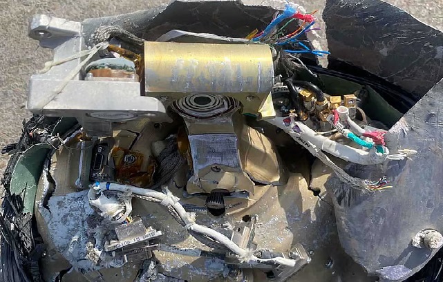 uae authorities warn residents;വീണുകിടക്കുന്ന അജ്ഞാത വസ്തുക്കളിൽ തൊടരുത്; താമസക്കാർക്ക് ജാഗ്രത നിർദ്ദേശവുമായി യുഎഇ അധികൃതർ 1 262321