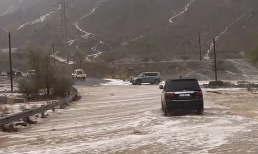 Weather update in uae;യുഎഇയിൽ അസ്ഥിരമായ കാലാവസ്ഥ; അടിയന്തര മുൻകരുതൽ പ്രഖ്യാപിച്ചു : പൊതുജനം മുന്നറിയിപ്പുകൾ ശ്രദ്ധിക്കുക 1 273758