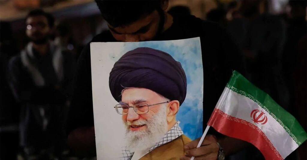 Ayatollah Ali Khamenei death Iran :ഏഴ് ദിവസത്തെ പൊതുഅവധി പ്രഖ്യാപിച്ചു, 40 ദിവസത്തെ ദേശീയ ദുഃഖാചരണം; ഖമേനിയുടെ മരണത്തിൽ ഞെട്ടി ഇറാനും ലോകവും 1 iran saved