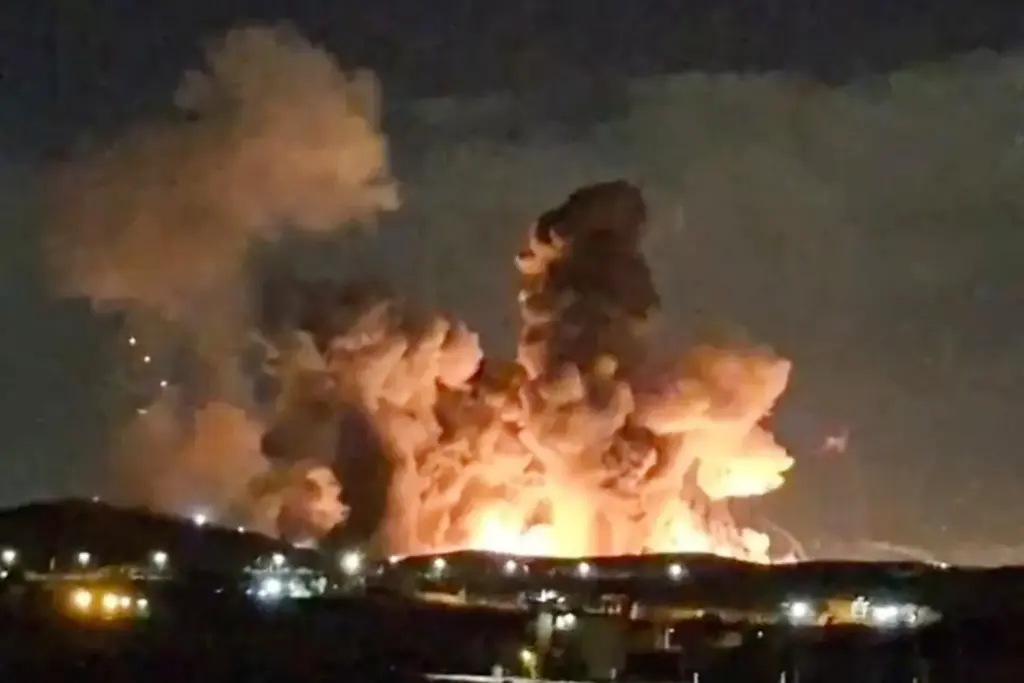 iran Esfahan 2026 03 31T124651Z 7691878 RC2OFKA640AM RTRMADP 3 IRAN CRISIS