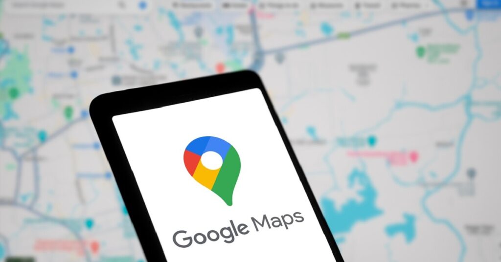 UAE GPS network issue Google Maps റോഡിന് നടുവിലാണെന്നിട്ടും കടലിന് നടുവിലെന്ന് ; യുഎഇയിൽ ജിപിഎസ് പണിമുടക്കി; നാവിഗേഷൻ ആപ്പുകൾ വഴിതെറ്റിക്കുന്നതായി പരാതി, ജാഗ്രത പാലിക്കാൻ നിർദേശം 1 maps