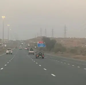 422510