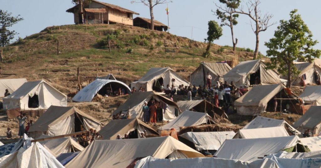 Qatar charity launches every refugee tent has a story campaign അഭയാര്ഥികളെ ചേര്ത്തു നിര്ത്താന് കാമ്പയിനുമായി ഖത്തര് ചാരിറ്റി 1 refugee