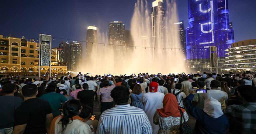 UAE long weekend holiday യുഎഇയിൽ അടുത്ത നീണ്ട അവധി ദിനങ്ങൾ എത്തി 1 uae neww 1