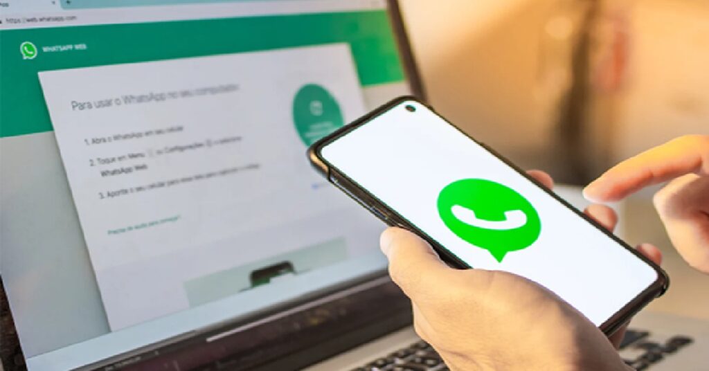 WhatsApp Green Dot Feature വാട്ട്സ് ആപ്പും ഗ്രീൻ ലൈറ്റ് കത്തിക്കും ; വാട്ട്സ്ആപ്പിൽ പുതിയ "ഗ്രീൻ ഡോട്ട്" ഫീച്ചർ; ഓൺലൈനിലുള്ളവരെ ഇനി എളുപ്പത്തിൽ തിരിച്ചറിയാം 1 wats app