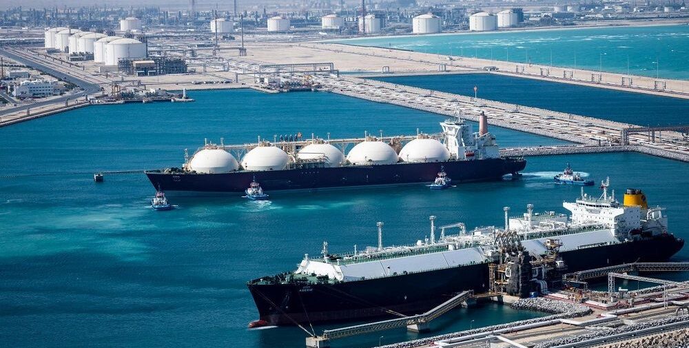 Qatar Achieves Milestone in LNG Exports എൽ.എൻ.ജി കയറ്റുമതിയിൽ നേട്ടം കൈവരിച്ച് ഖത്തർ; പിന്തള്ളിയത് ഈ രാജ്യത്തെ 1 LNG QATAR e1785410513449