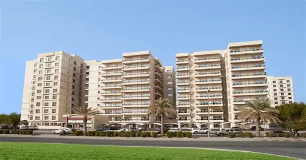 Kuwait prime real estate prices slump with record deals റിയല് എസ്റ്റേറ്റ് വിപണിയില് തിളങ്ങി കുവൈറ്റിലെ വിഐപി മേഖലകള് 1 REAL ESTATE