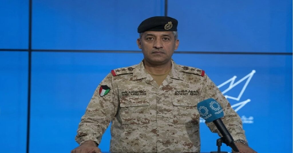 Kuwait Defense Ministry fake account :പ്രതിരോധ മന്ത്രിയുടെ പേരിൽ വ്യാജ സോഷ്യൽ മീഡിയ അക്കൗണ്ട്; പൊതുജനങ്ങൾക്ക് മുന്നറിയിപ്പുമായി കുവൈത്ത് പ്രതിരോധ മന്ത്രാലയം 1 air 4