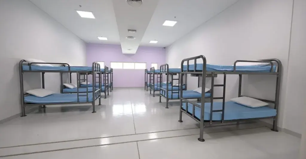 Dubai's Al Aweer Centre for Harboring Becomes a Lifeline ദുബൈയിൽ കുടുങ്ങിയോ? താൽകാലിക അഭയവും നാട്ടിലേക്ക് മടങ്ങാൻ സഹായവും ഒരു കുടക്കീഴിൽ 1 dubai center for harboring 2026 2 1024x683 1 e1785502011150