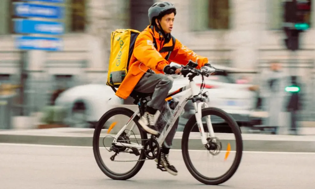 e bike delivery e1785211960619