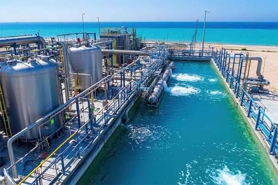 Kuwait says Iran strike damages power, water plant കുവൈത്തിലെ വൈദ്യുതി, ജലശുദ്ധീകരണ പ്ലാന്റിന് നേരെ ഇറാൻ ആക്രമണം; വ്യാപക നാശനഷ്ടം 1 images 1