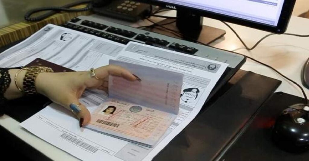 UAE Virtual Work Visa :വിദേശ കമ്പനിയിൽ ജോലി ചെയ്യുമ്പോൾ യുഎഇയിൽ താമസിക്കാം; വെർച്വൽ വർക്ക് വിസയെക്കുറിച്ച് അറിയേണ്ടതെല്ലാം 1 visa 1