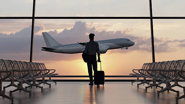 UAE travel advisory: പൊതുജന ശ്രദ്ധയ്ക്ക്!! യു.എ.ഇയില്നിന്ന് ഇന്ന് യാത്ര ചെയ്യുന്നുണ്ടോ? വിമാന സര്വീസുകളില് നിയന്ത്രണം 1 528475