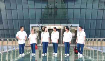 6295370bf3397316a56bef0f Nurses