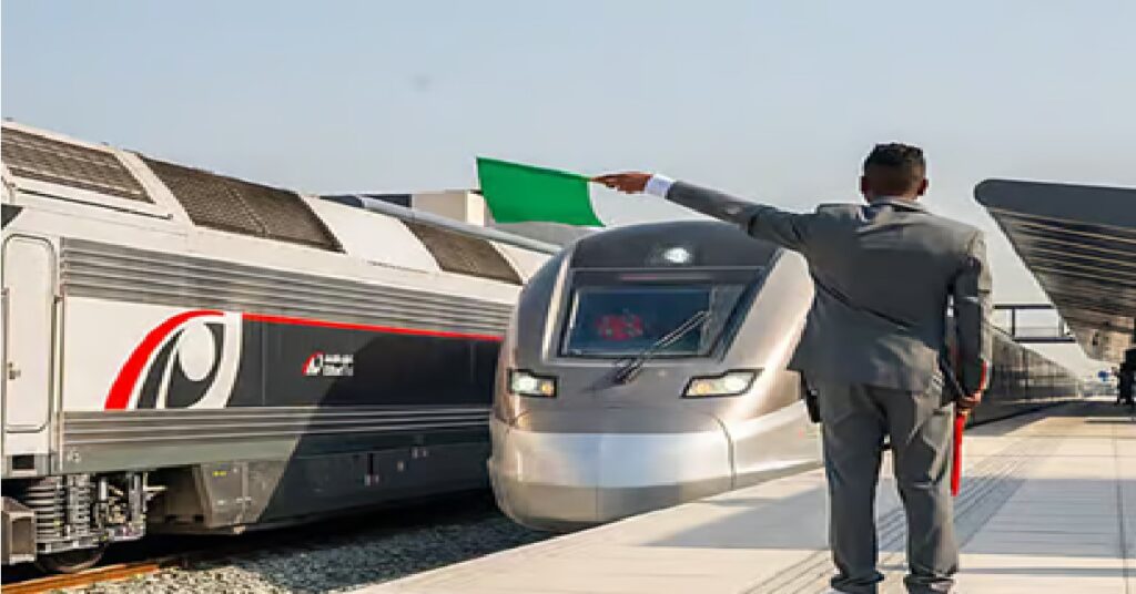 Etihad Rail banned items ഇത്തിഹാദ് റെയിലിൽ എന്തൊക്കെ കൊണ്ടുപോകാം? നിരോധിച്ച വസ്തുക്കളും ലഗേജ് നിയമങ്ങളും അറിയാം 1 RAIL