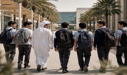 SCHOOL 45645