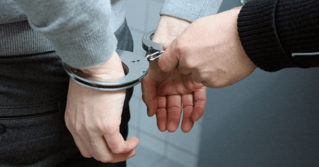 Kuwait Takes Strong Action Against Drug Trafficking കുവൈത്തിൽ ലഹരിക്കെതിരെ ശക്തമായ നടപടി; മൂന്ന് പേർ പിടിയിൽ 1 Handcuffs 2 1 e1790082678462