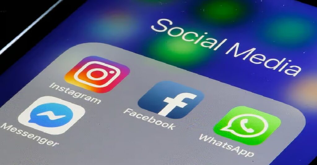 WhatsApp Parental Controls കൗമാരക്കാരുടെ ഓൺലൈൻ സുരക്ഷ: പുതിയ പേരന്റൽ കൺട്രോൾ സംവിധാനങ്ങളുമായി വാട്സ്ആപ്പ് 1 UAE WATSAPP