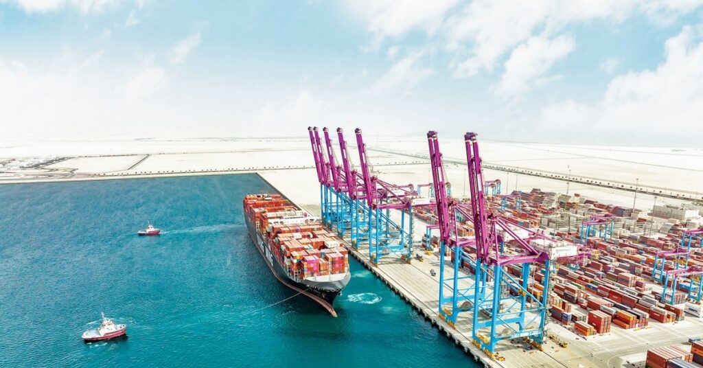 Qatar Ranks First Regionally in Air and Sea Freight വ്യോമ, കടൽ മാർഗ്ഗമുള്ള ചരക്ക് നീക്കത്തിൽ ഖത്തറിന് മേഖലയിൽ ഒന്നാം സ്ഥാനം 1 qatar 44444
