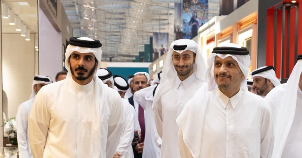 Qatar PM Opens 22nd Doha Jewellery : ലോകോത്തര ബ്രാൻഡുകളുടെ പുതിയ ആഭരണ മോഡലുകൾ, അപൂർവ വാച്ചുകൾ ; ദോഹയിൽ ആഭരണങ്ങളുടെയും വാച്ചുകളുടെയും പ്രദർശനം 1 qatar 7878 1