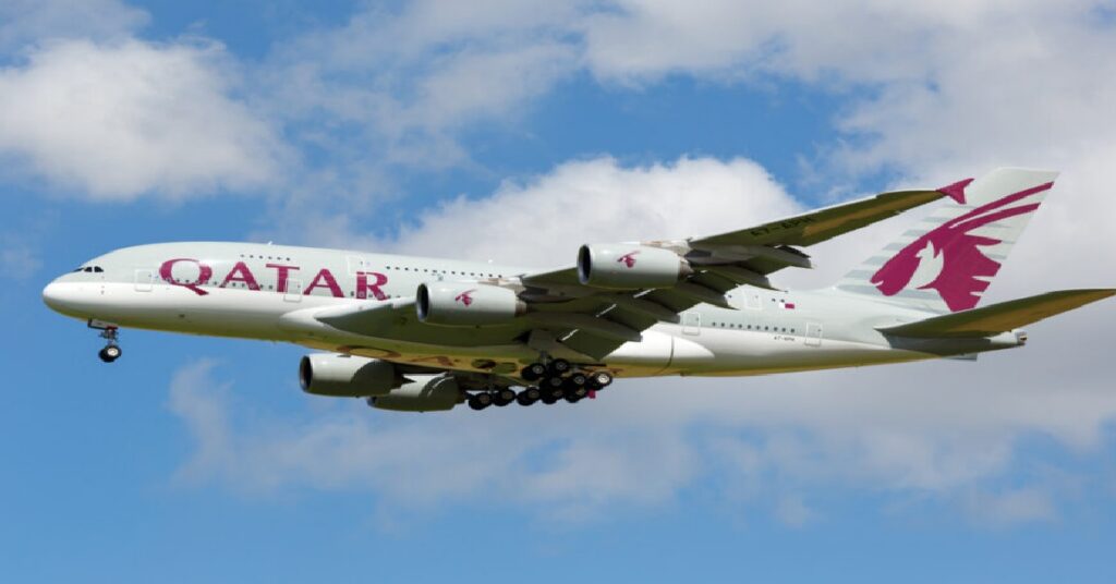 Qatar Airways discount offer : ഖത്തർ എയർവേയ്സിൽ വൻ ഓഫർ; ഇക്കോണമിക്ക് 20% വരെയും പ്രീമിയത്തിന് 15% വരെയും കിഴിവ് 1 qatar 8888