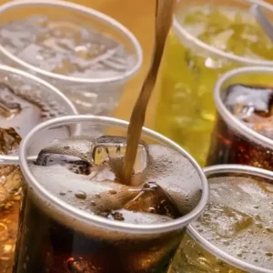 sodas plastic cups ice straws e1788797030574