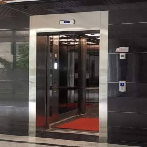Elevator Safety Tips;പ്രവാസികളെ സ്ഥിരമായി ലിഫ്റ്റിൽ കയറുന്ന ശീലമുണ്ടോ?അറിയാതെ പോലും ഈ അബദ്ധങ്ങൾ ചെയ്യരുത്! 1 1000091148