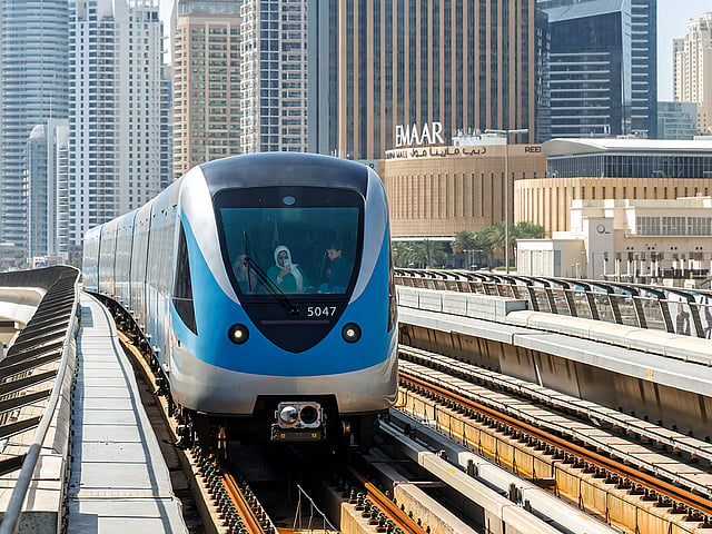 Dubai Metro QR Ticket:ദുബായ് മെട്രോ, ബസ്, ട്രാം ക്യുആർ ടിക്കറ്റുകൾ: എങ്ങനെ വാങ്ങാം, ഉപയോഗിക്കാം, എത്ര വിലവരും 1 1000094884