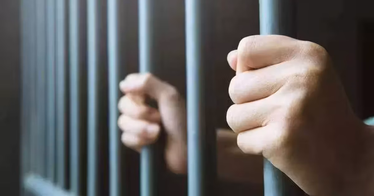 UAE Raises Minimum Jail Term to 15 Years കുടുംബം മാപ്പുനൽകിയാലും കുറ്റബാധ്യത അവസാനിക്കില്ല; യുഎഇയിൽ കൊലക്കേസുകളിൽ കുറഞ്ഞ തടവുശിക്ഷ 15 വർഷമായി ഉയർത്തി 1 101446902 e1791559602244