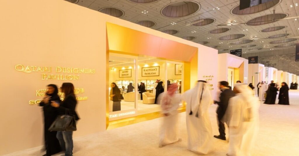 Doha Jewellery & Watches Exhibition വജ്രവും സ്വർണവും തിളങ്ങും കൂടെ സമയവും ; ദോഹയിൽ 500ലേറെ ആഗോള ബ്രാൻഡുകളുടെ ജ്വല്ലറി, വാച്ച് മേളയിൽ തിരക്കെറുന്നു 1 QATAR WACH