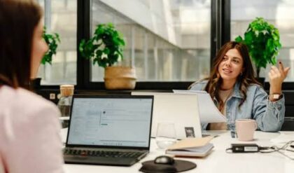 Explore accounting and finance jobs in the UAE for October 2026, including finance trainee, accountant, analyst and audit vacancies with application links.
