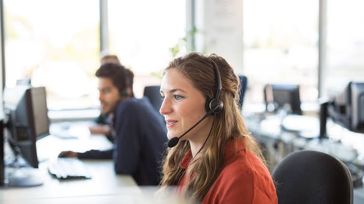 custemer service jobs in uae