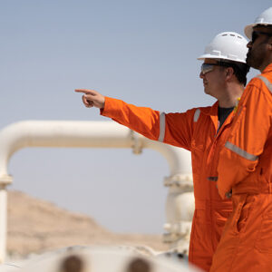 Explore Qatar oil and gas jobs with QatarEnergy, Halliburton and North Oil Company. Find an engineering internship, experienced roles and official career links.